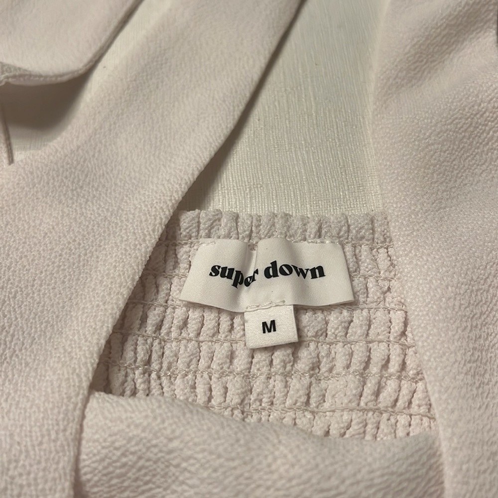 Superdown White Ruffle Short Set - Picture 4 of 13